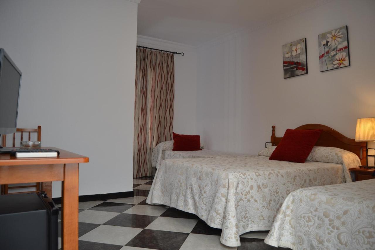 Oasis Hotel Conil De La Frontera